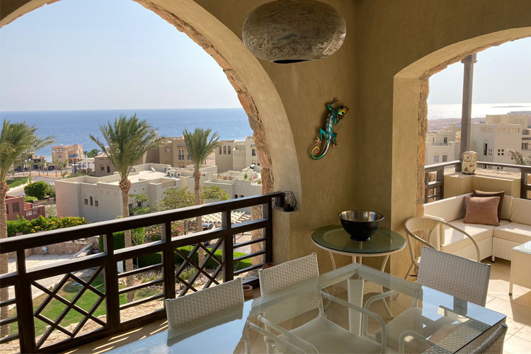 3 BR Apartment with Panoramic sea view - 48
